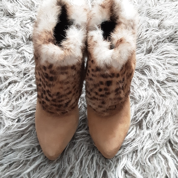 Donald J. Pliner boots - Picture 4 of 6